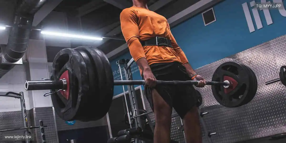 专属运动潮流，让热爱触手可及！🎁👕